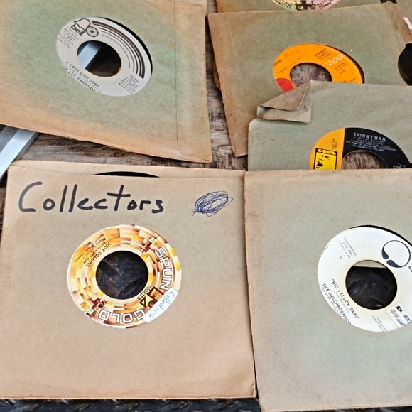Vinyl 45 RPM Record Collection - Black(35 Total - Picture 2 of 8
